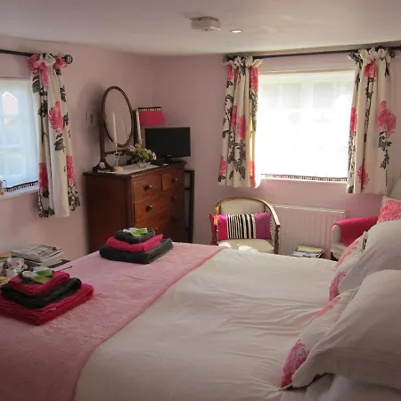 Vine Cottage-2